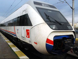 Hızlı tren 500 km hız yapabilir